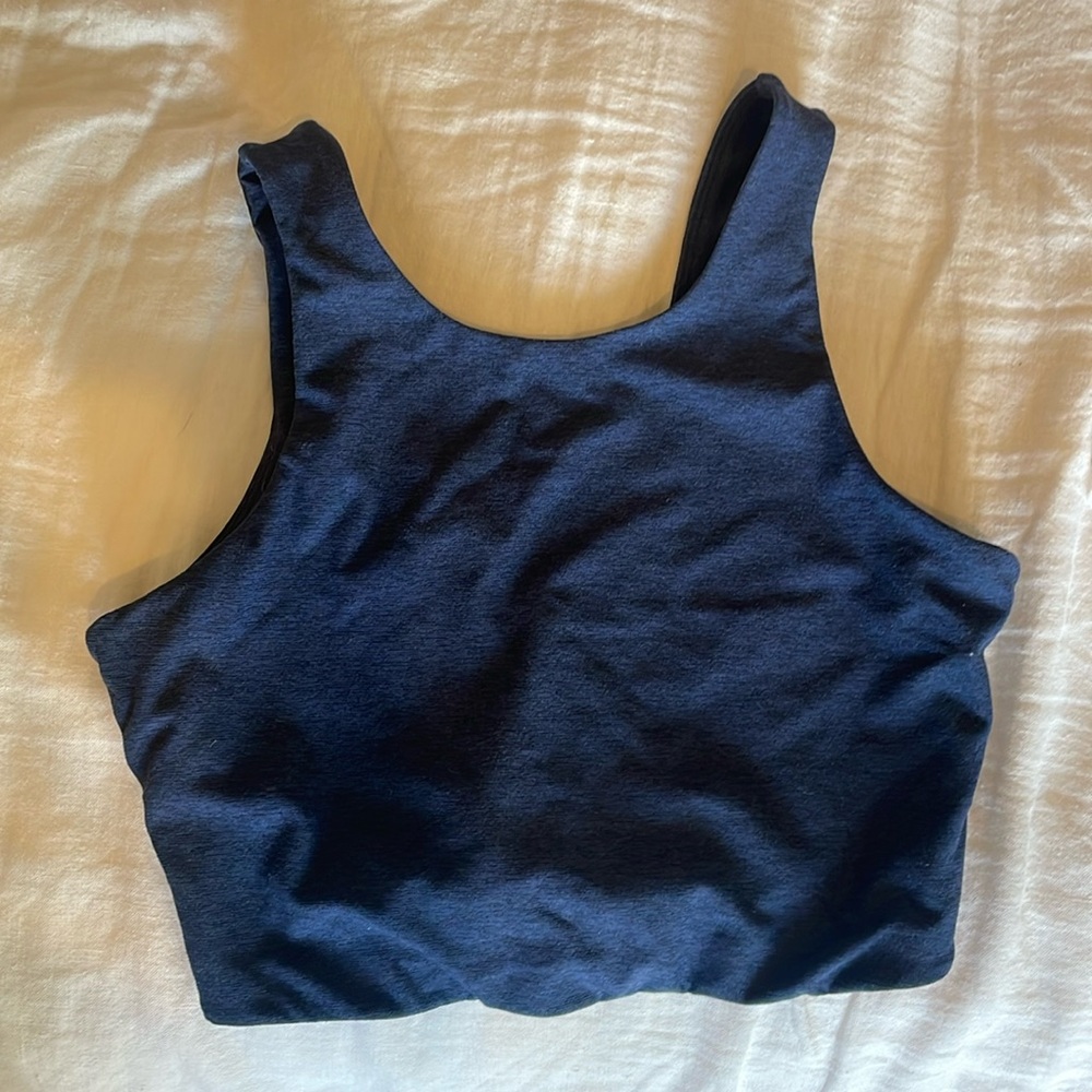 Navy Outdoor Voices Venus Crop Top size small